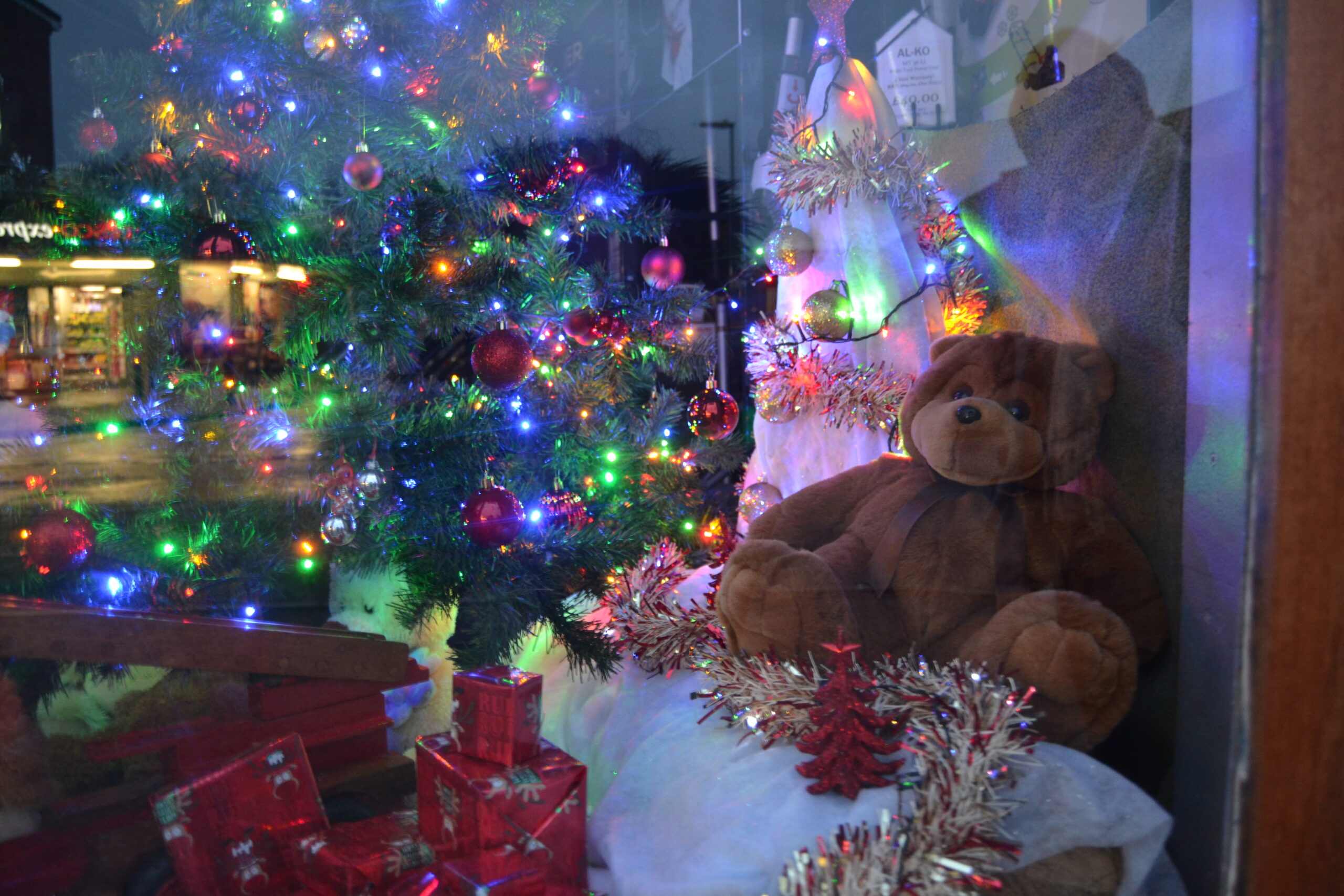teddy bear window display